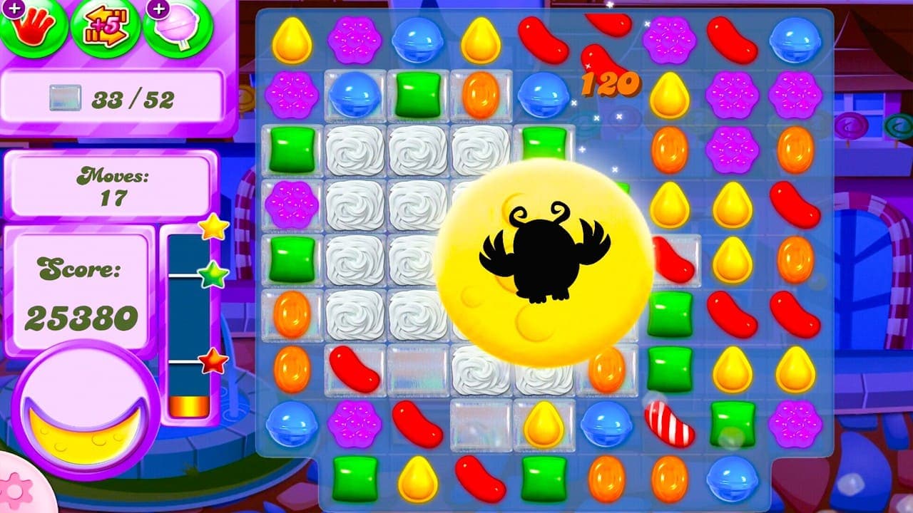 مرحله‌ای از بازی کژوال Candy Crush Saga با آب‌نبات‌های رنگی