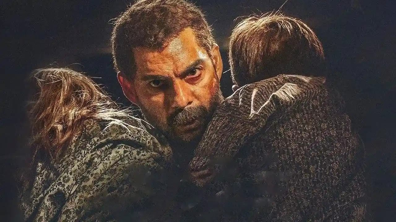 پوستر فیلم درخت گردو 