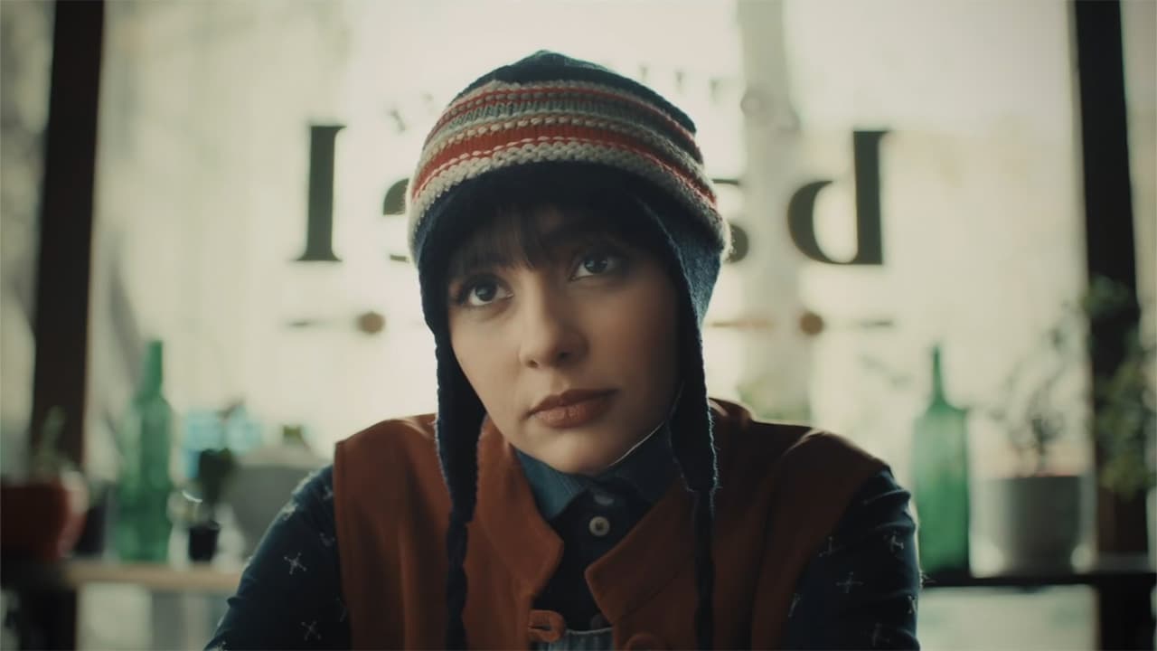 بازیگر نقش نیلوفر در هزار و یک شب کیه؟ (بیوگرافی مینو آذرمگین + عکس)