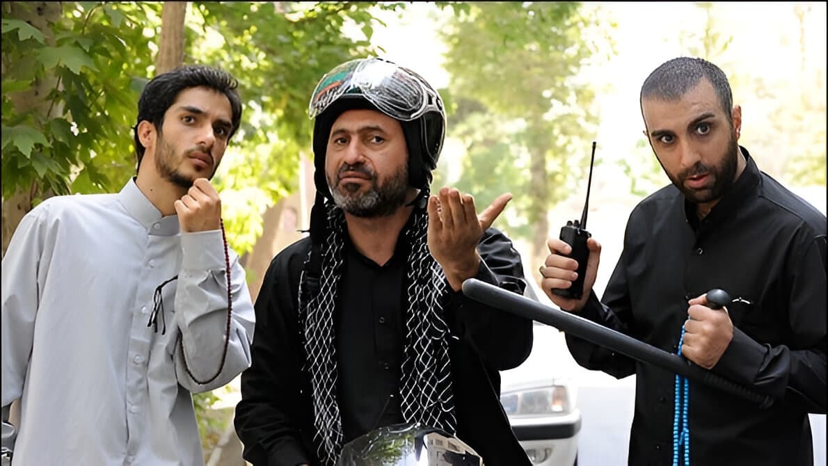 سکانس خنده‌دار از سه بازیگر اصلی فیلم سینمایی ایرانی کمدی گشت ارشاد