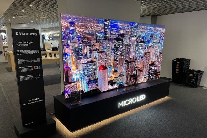 نمایشگر Micro LED با رنگهای زنده و روشنایی بالا