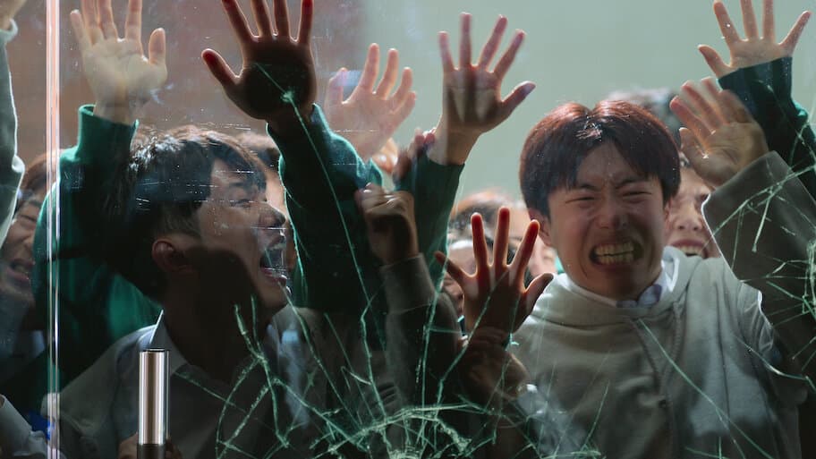 صحنه ای از سریال کره ای دوبله فارسی ما همه مرده ایم