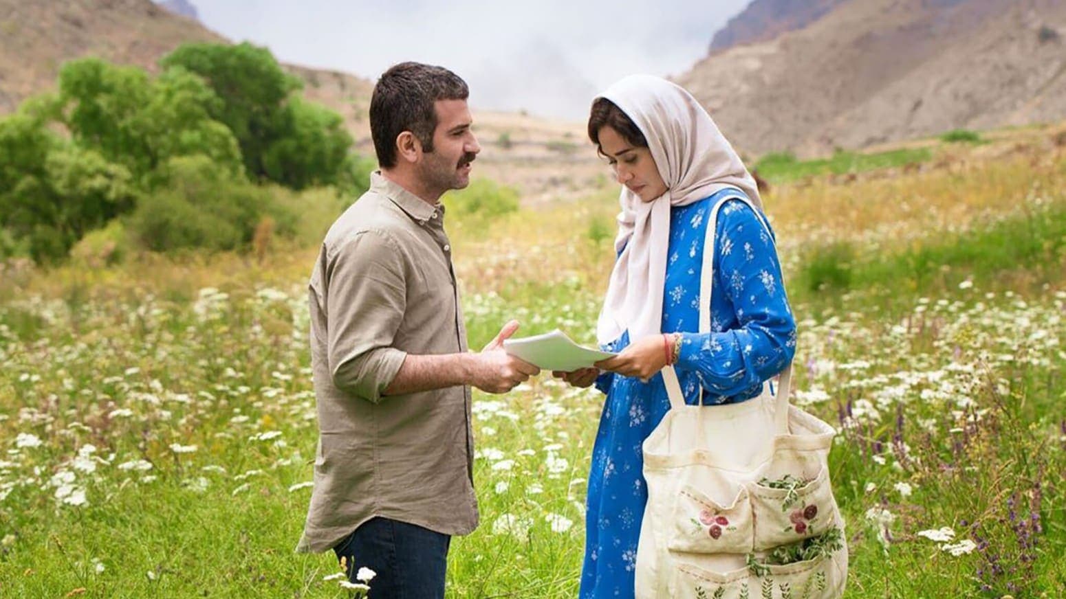 پریناز ایزدیار و هوتن شکیبا در فیلم عاشقانه ملاقات خصوصی