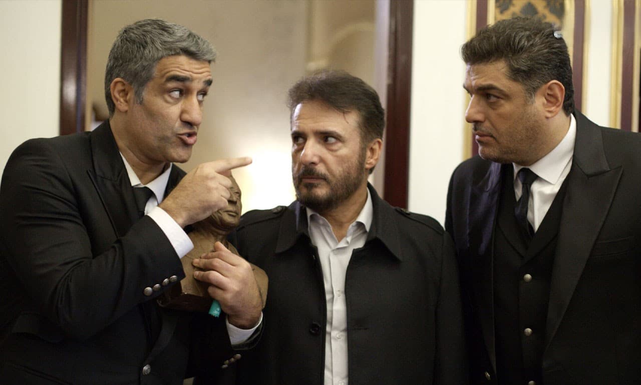 سام درخشانی و پژمان جمشیدی در فیلم سینمایی تگزاس ۳